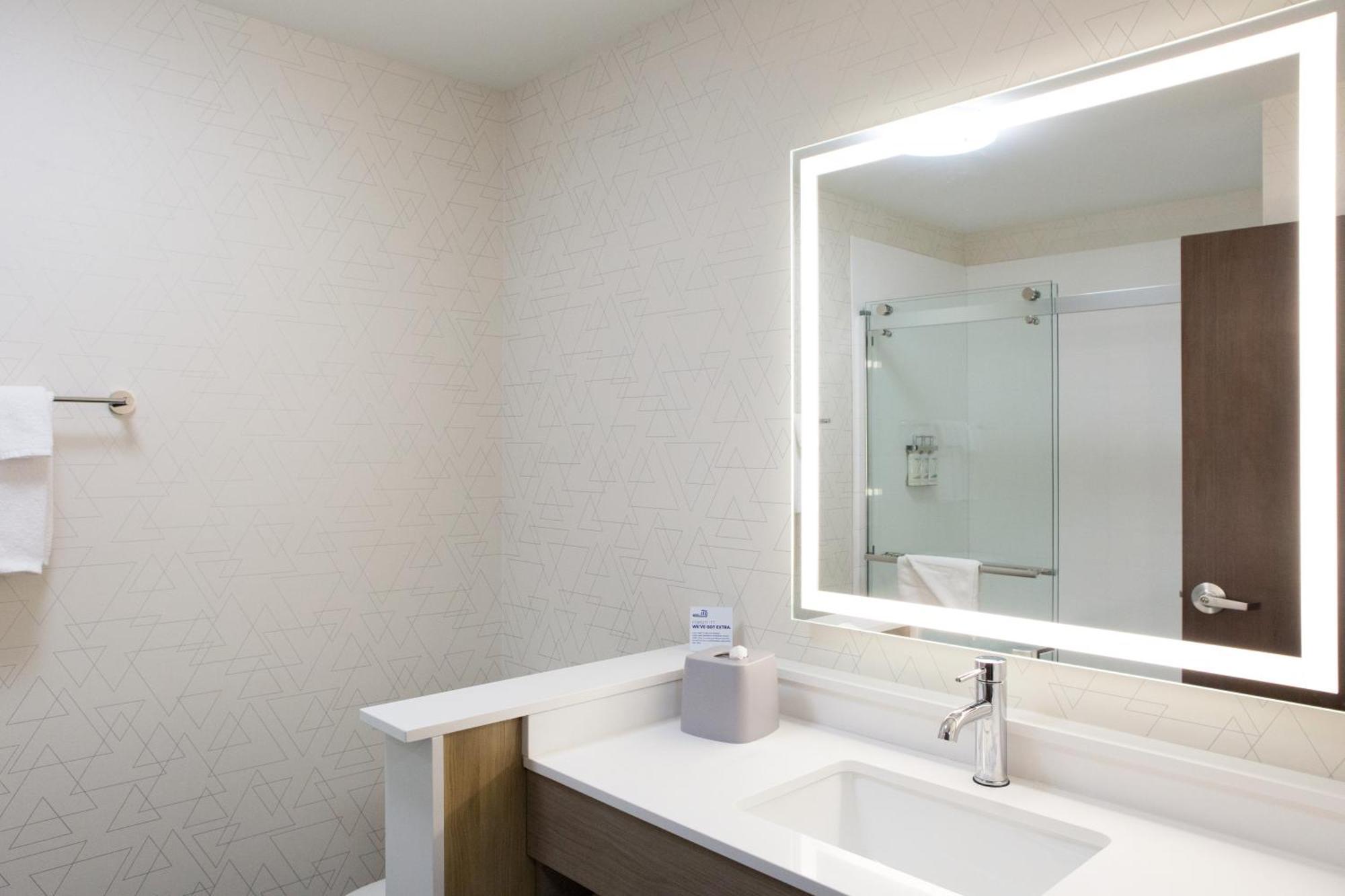 Holiday Inn Express & Suites Prince Albert - South By Ihg Exteriör bild